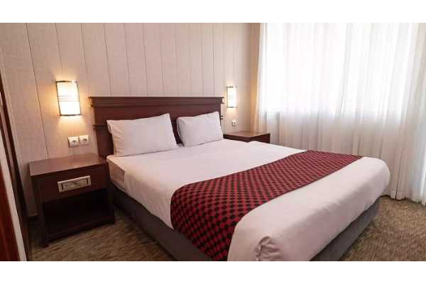 هتل-پارمیدا-کیش