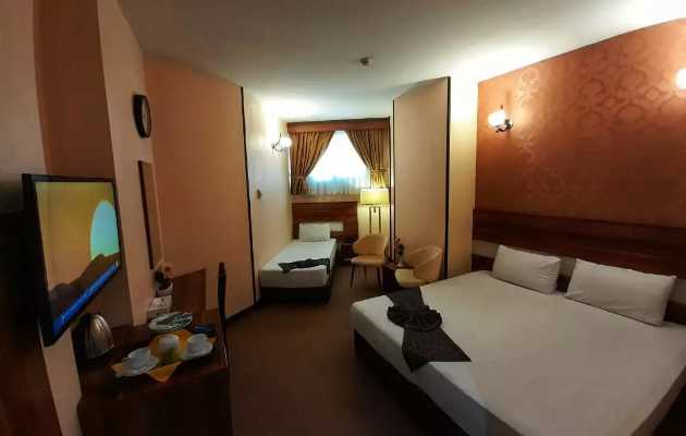 هتل-انقلاب-مشهد