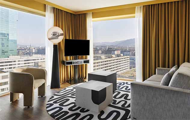 renaissance-zurich-tower-hotel