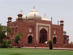 تور-هندوستان-|-7-شب-و-8-روز-(-20-آبان-1404)