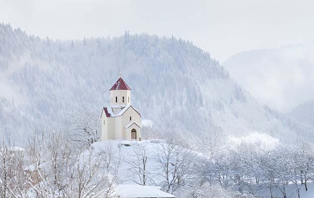 تور تفلیس ( 4 شب و 5 روز | 5 دی 1404) تور-تفلیس-(-4-شب-و-5-روز-|-5-دی-1404)