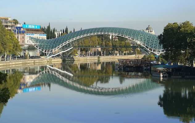 تور-تفلیس-(-21-آبان-1404-)